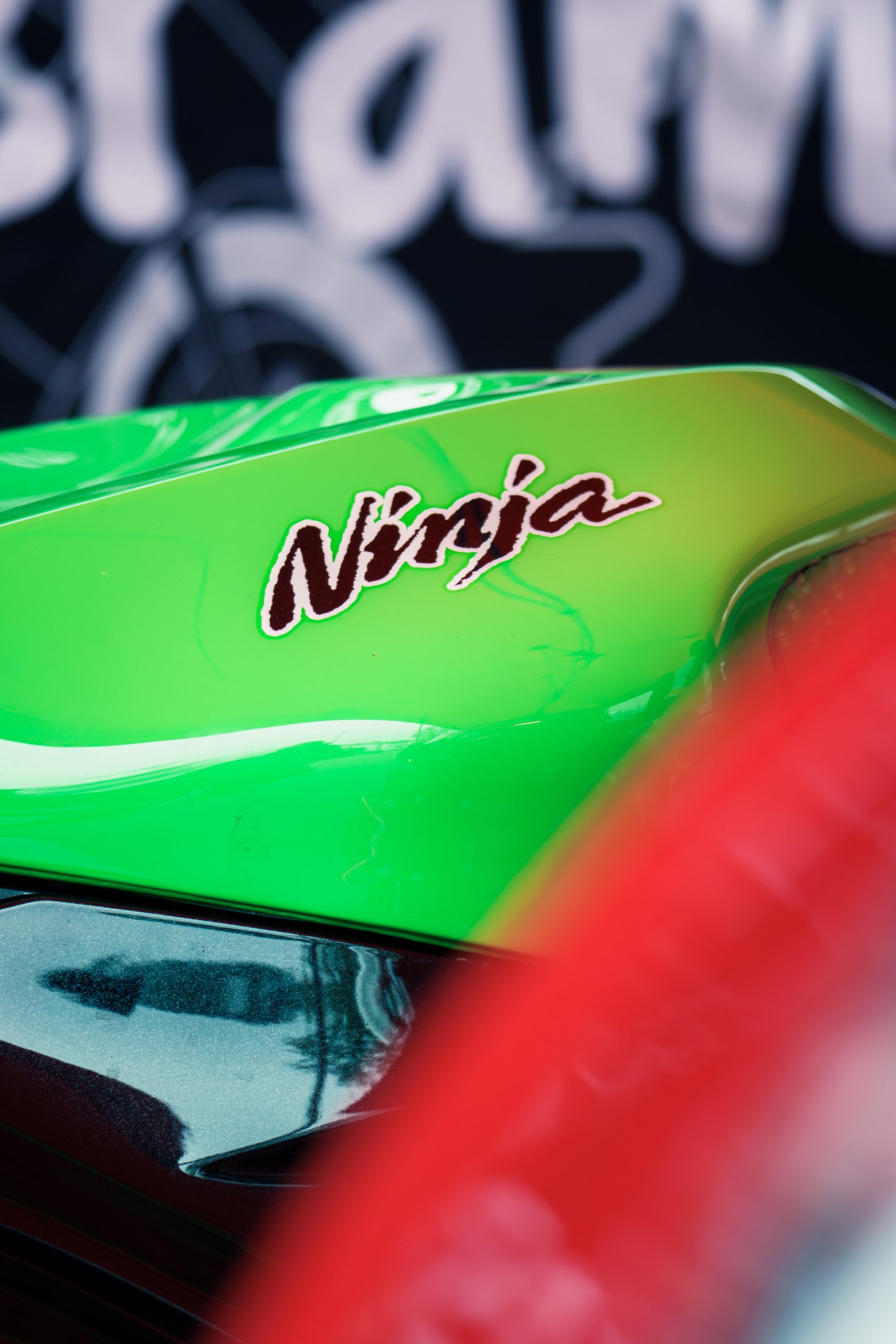 Kawasaki Ninja Reservoir Mortard Moto Course De Cote Verbois Suisse Scaled