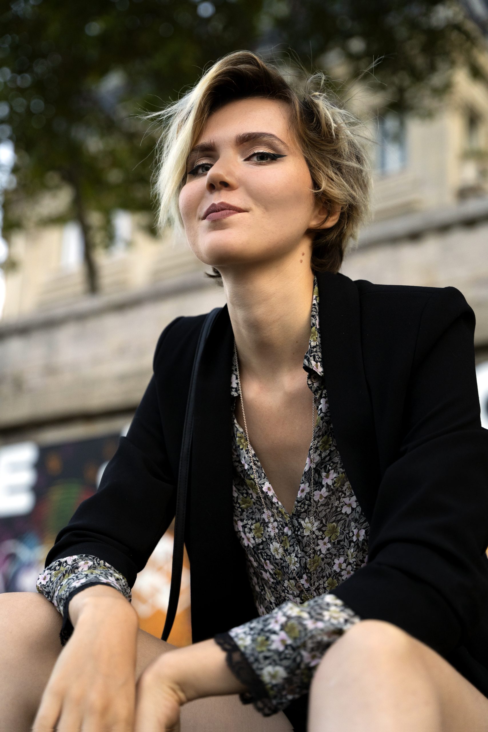 Silane Portrait Femme Paris Seine Scaled