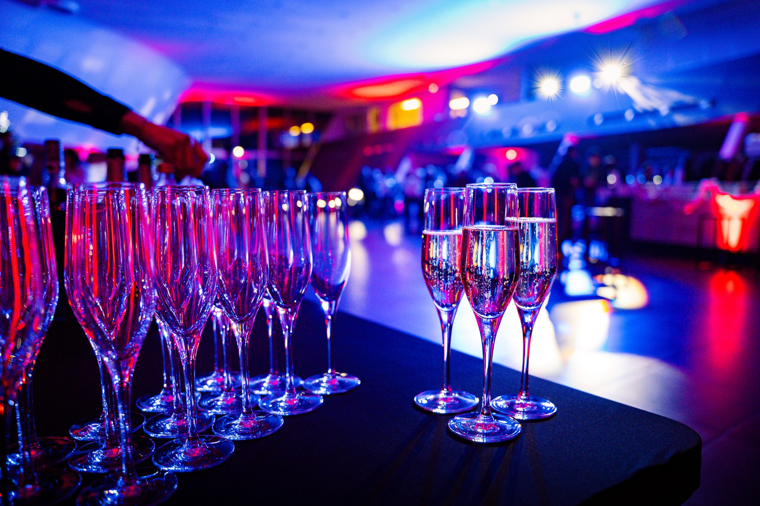 Buffet Verre Showroom Voiture Inauguration Audi Q3 Annemasse Groupe Jeanlain Lcphotographie Scaled