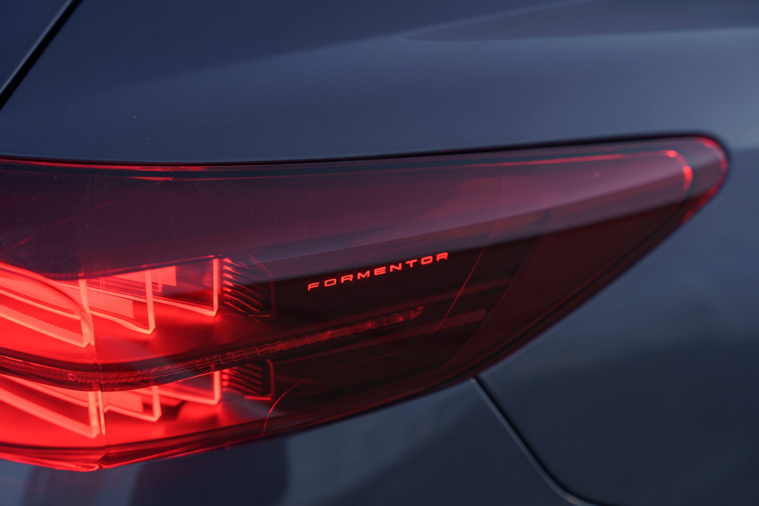 Feu Arriere Cupra Formentor Annecy Photographie Semnoz Scaled