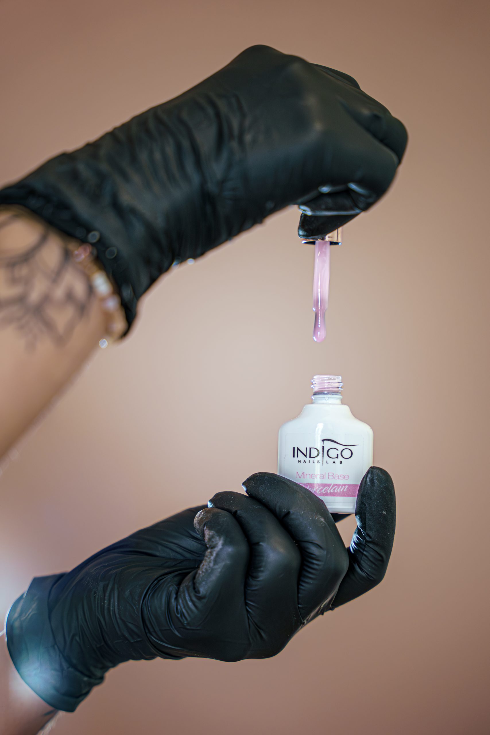 Packshot Produit Vernis A Ongle Entreprise Carla Beauty Haven Prothesiste Ongulaire Annecy Scaled