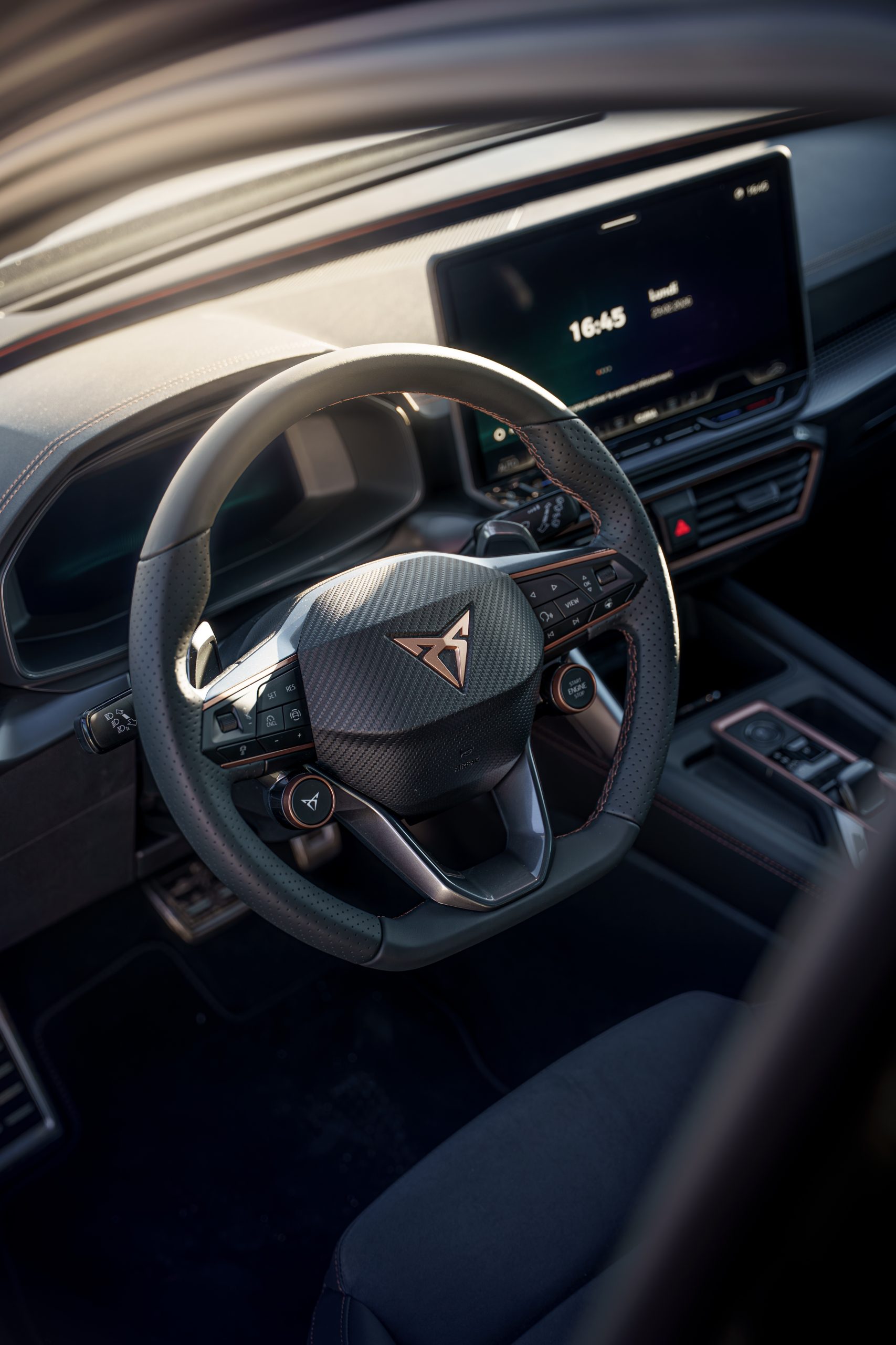 Poste Pilote Cupra Formentor Volant Habitacle Scaled